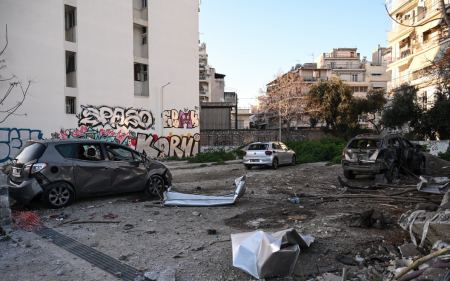 Greek Mafia: Νέα στοιχεία για την έκρηξη βόμβας στο βενζινάδικο στον Πειραιά και στην κάβα στην Καλλιθέα