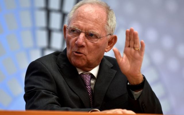 Σόιμπλε: Κανένα πρόβλημα, ας συζητήσουμε για την Ελλάδα στην Bundestag