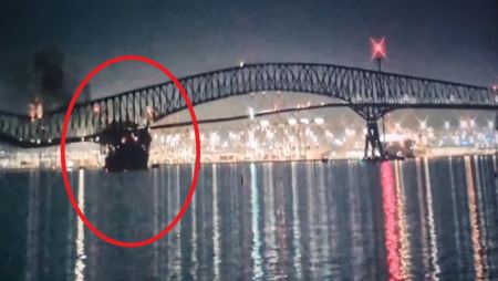 Βαλτιμόρη: Έρευνες στον ποταμό Πατάπσκο μετά την κατάρρευση της γέφυρας Francis Scott Key – «20 οι αγνοούμενοι»