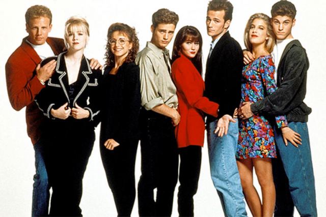 Beverly Hills 90210: Επιστρέφει η σειρά που σάρωσε στα 90’s
