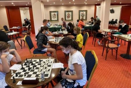 Ξεκινούν οι αγώνες σκακιού στο Μικρό Χωριό Ευρυτανίας