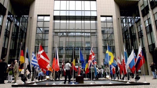 Αδύναμη η ΕΕ να καταλήξει σε κοινή στάση έναντι της Τουρκίας