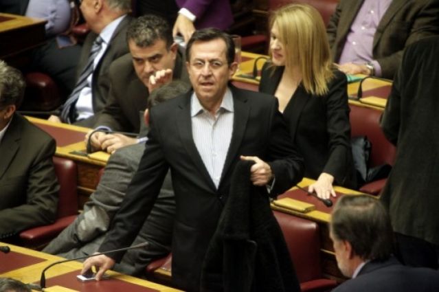 Ο Νικολόπουλος έχασε το υπουργείο μετά τα... “π@@σταριά”
