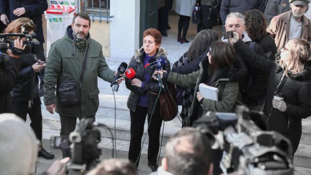 Διακοπή στην δίκη για την τραγωδία στη Μάνδρα- Δεν τους χώραγε η αίθουσα