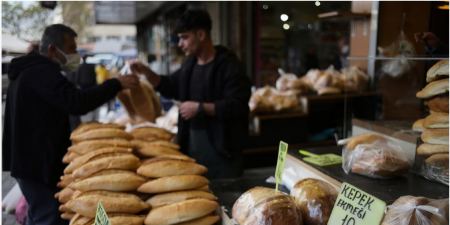 Τουρκία: Συνελήφθη αρτοποιός που χαρακτήρισε «χαζούς» όσους τρώνε ψωμί -«Γι&#039; αυτό εκλέγουν τον Ερντογάν 20 χρόνια»
