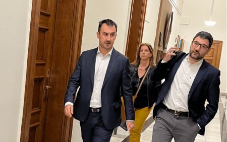 Ηλιόπουλος: Δεν ήταν εύκολη απόφαση η αποχώρηση -Η νέα ΚΟ των 11 βουλευτών θα είναι η αντιπολίτευση στην κυβέρνηση