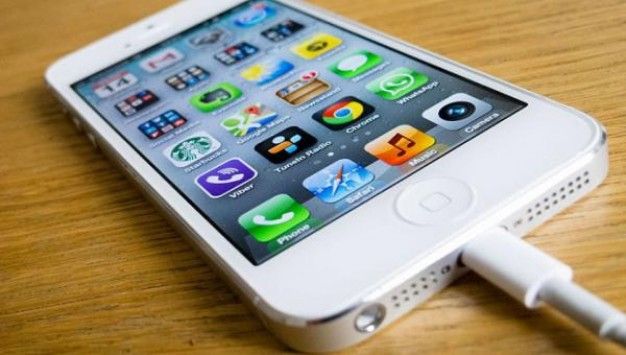 Η Apple ζητάει συγνώμη από τους χρήστες και αποσύρει το update του iOS 8!