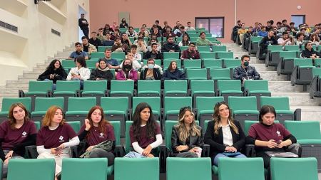 Τελετές υποδοχής πρωτοετών φοιτητών των Τμημάτων Φυσικής και Πληροφορικής του Πανεπιστημίου Θεσσαλίας (ΦΩΤΟ)