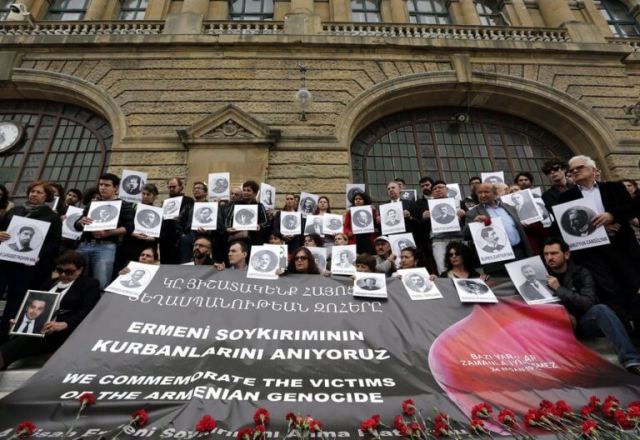 Οργή της Άγκυρας κατά Γαλλίας και Ιταλίας για τη γενοκτονία των Αρμενίων
