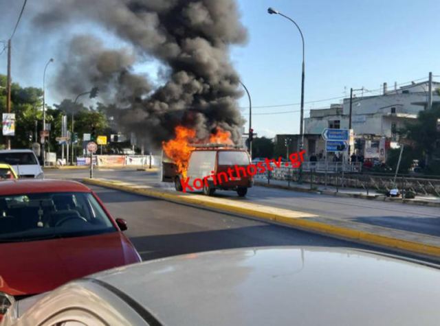 Κιάτο: Φορτηγό πήρε φωτιά εν κινήσει! Σοκαριστικές εικόνες
