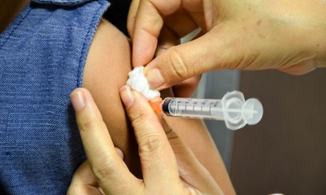 Πώς μεταδίδεται ο ιός HPV – Πώς να προστατευτείτε