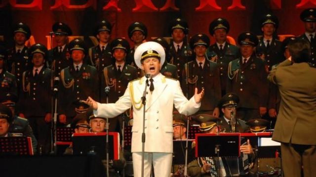O σολίστ της χορωδίας του ρωσικού στρατού σώθηκε από θαύμα