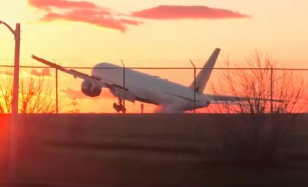 Καναδάς: Επεισοδιακή προσγείωση σε πτήση της Air Canada - Το Boeing 777 των 300 τόνων κουνιόταν σαν πούπουλο