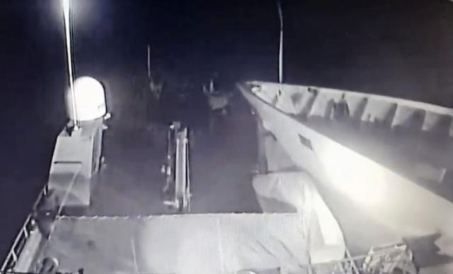 Ίμια: Βίντεο ντοκουμέντο από την στιγμή που το τουρκικό πλοίο πέφτει πάνω στο «Γαύδος»