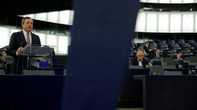 Δεν είναι δουλειά της ΕΚΤ να ρυθμίσει το bitcoin, λέει ο Μάριο Ντράγκι