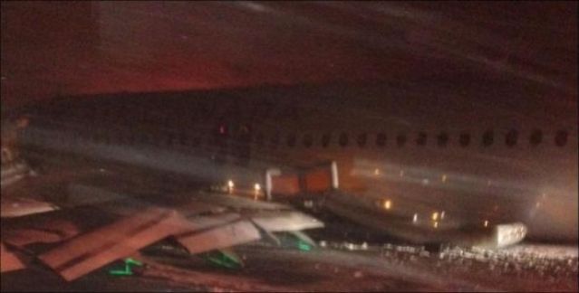 Παραλίγο νέα αεροπορική τραγωδία – 23 επιβάτες στο νοσοκομείο – ΦΩΤΟ
