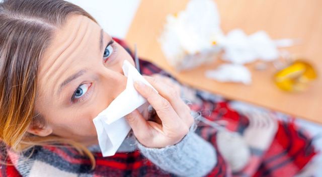 Αυτά είναι τα 4 βασικά που πρέπει να ξέρουμε για τη γρίπη