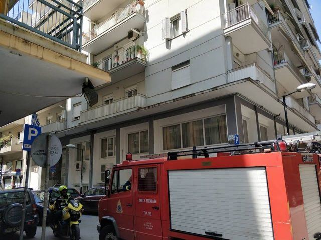 Συναγερμός στη Θεσσαλονίκη για χειροβομβίδες σε διαμέρισμα