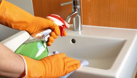 Το προϊόν καθαρισμού  - έκπληξη που θα κάνει το μπάνιο να λάμψει