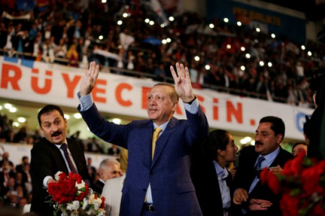 Φενέρμπαχτσε – Ολυμπιακός: Υπό το βλέμμα του Ερντογάν ο τελικός της Euroleague! 200 ασφαλίτες στο Sinan Erdem – Απίστευτα τα μέτρα ασφαλείας