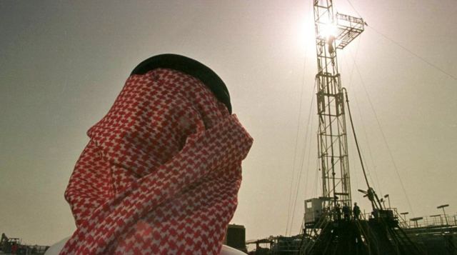 Η Σαουδική Αραβία μπορεί να ξεμείνει από ρευστό σε λιγότερο από 5 χρόνια