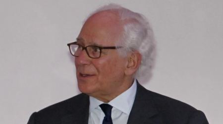 Έβελυν ντε Ρόθτσαϊλντ: «Έφυγε» σε ηλικία 91 ετών ο Βρετανός τραπεζίτης
