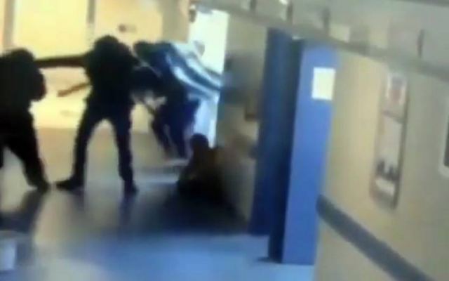 Βίντεο με την εισβολή ενόπλων σε νοσοκομείο, άρπαξαν ασθενή που βρέθηκε μετά διαμελισμένος