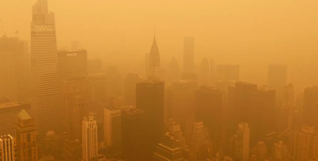 Απίστευτες σκηνές στη Νέα Υόρκη: Πνίγηκε στον καπνό η πόλη - Απίστευτα time-lapse βίντεο