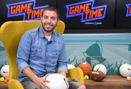 ΟΠΑΠ GAME TIME: Ο ηθοποιός Βασίλης Τριανταφύλλου για τα ματς-παγίδες της Super League
