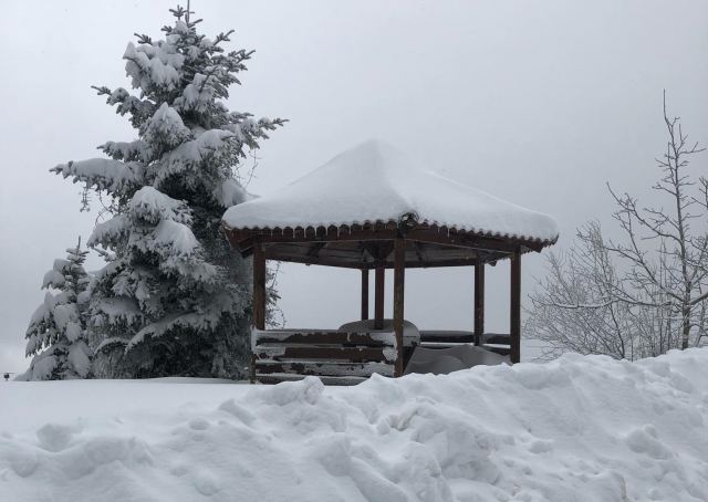 Σε ποιο χωριό της Φθιώτιδας το χιόνι ξεπέρασε το ένα μέτρο;