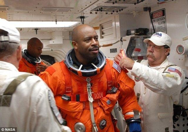 Η μαρτυρία αστροναύτη για εξωγήινο - Τι απάντησε η NASA