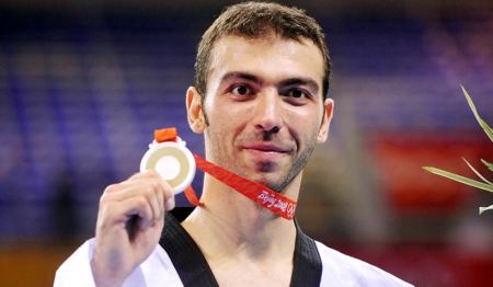 Αλέξανδρος Νικολαΐδης: Σε δημοπρασία τα Ολυμπιακά μετάλλια και οι δάδες του