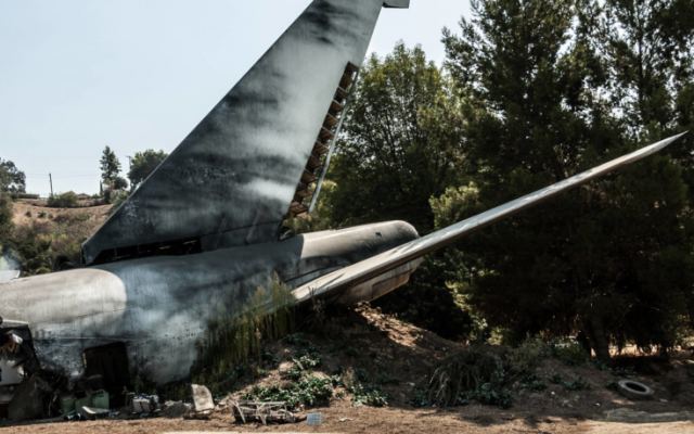 Η τρομακτική συντριβή αεροσκάφους στο Ελληνικό και το φορτίο που μπορούσε να προκαλέσει όλεθρο
