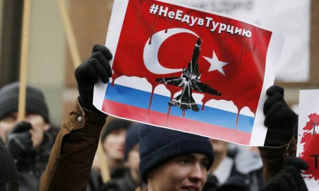Ρωσικό ΥΠΕΞ: Να εγκαταλείψουν άμεσα οι Ρώσοι πολίτες την Τουρκία