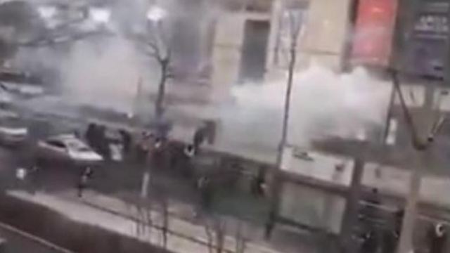 Ισχυρή έκρηξη σε εμπορικό κέντρο στην Κίνα (βίντεο)