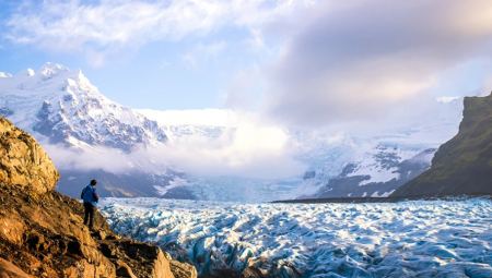 Η καθηλωτική ομορφιά των παγόβουνων της Ισλανδίας που δεν περιγράφεται με λέξεις