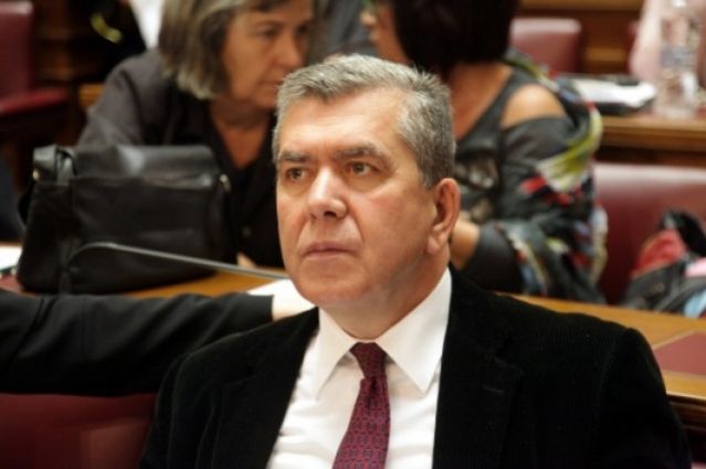 Μητρόπουλος: Πρέπει να ληφθούν άμεσα μέτρα για να μην μειωθούν περισσότερο οι συντάξεις
