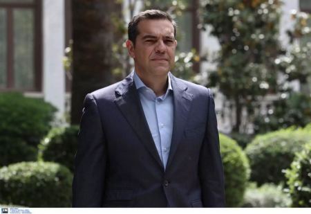 Τσίπρας: Οδυνηρό σοκ το αποτέλεσμα, αναλαμβάνω την ευθύνη – Ζητώ συγγνώμη από τους ανθρώπους του ΣΥΡΙΖΑ