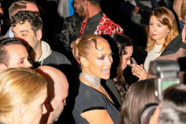 Η Jennifer Lopez έβγαλε selfie και έσπασε το Instagram!
