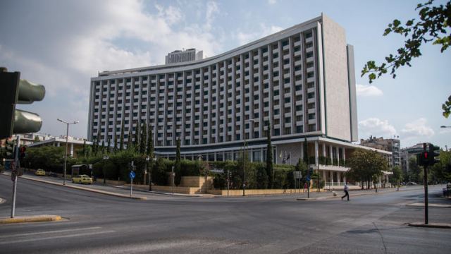 Mega deal: Το ξενοδοχείο Hilton στα χέρια του Costa Navarino