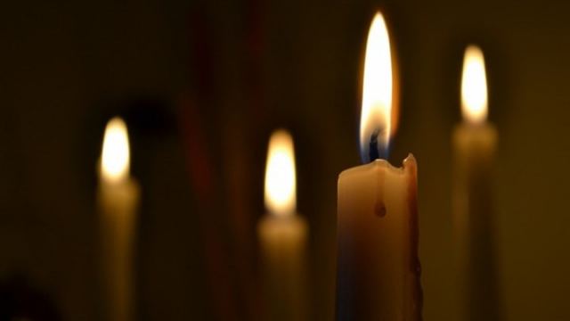 Αβάσταχτος ο πόνος στην κηδεία της 16χρονης Χριστίνας - Συντετριμμένη η οικογένεια του γνωστού επιχειρηματία της Κρήτης - ΦΩΤΟ