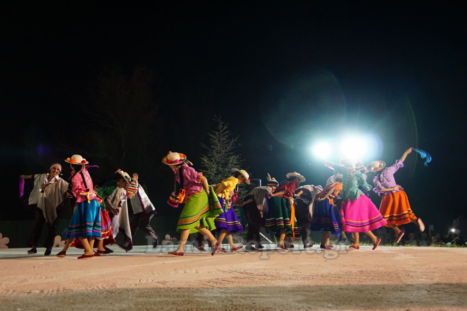 VIVA Argentina: Εντυπωσιακά χορευτικά και ξέφρενο πάρτι χθες στο Φεστιβάλ Οίτης – ΦΩΤΟ + BINTEO