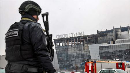 Πιάσαμε τους τρομοκράτες, λέει το Κρεμλίνο - Στους 93 ανέβηκαν οι νεκροί