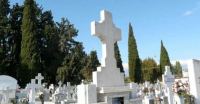 Έκλεψαν καντήλια και σταυρούς από νεκροταφείο στην Καρδίτσα