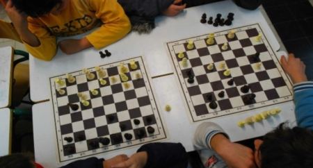 Το σκάκι θα μπει σαν μάθημα στα νηπιαγωγεία και τα δημοτικά