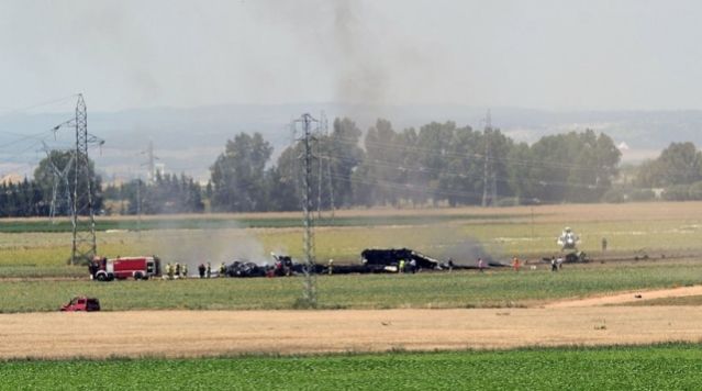 Τραγωδία στην Ισπανία: Συνετρίβη στρατιωτικό αεροσκάφος