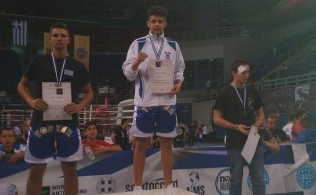 Χρυσά μετάλλια για τη Λαμία στο Πανελλήνιο Πρωτάθλημα Kick Boxing