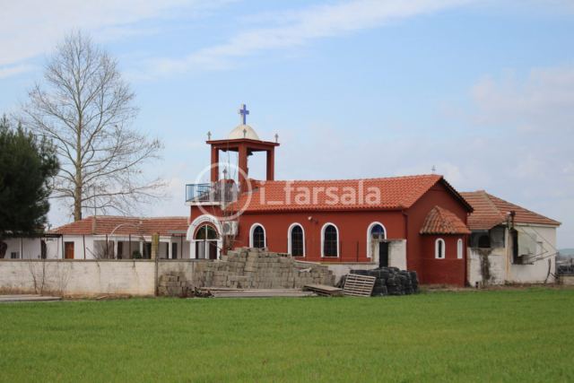 Ιερόσυλοι «χτύπησαν» εκκλησία στα Φάρσαλα