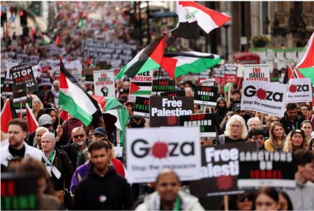 Λονδίνο: Πάνω από 100.000 άνθρωποι σε διαδήλωση υπέρ της Παλαιστίνης