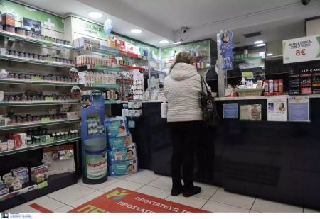 Θάνος Πλεύρης: Έλεγχος σε 5 φαρμακευτικές εταιρείες για τεχνητή έλλειψη φαρμάκων
